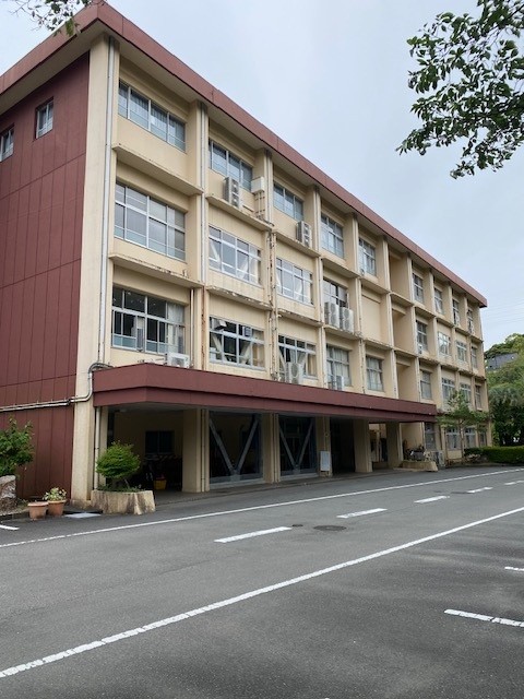 宮崎西高校